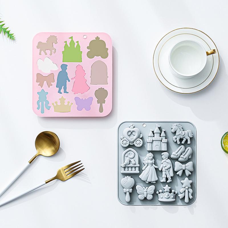 Silicone Cake Mold - Forma silikonowa 3D z 12 wgłębieniami